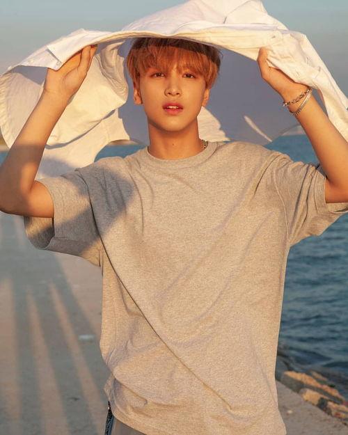 灿烈被熟人爆料视频是真的吗,灿烈被熟人爆料视频真实性揭秘